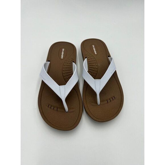 Brand‎ New Okabashi Breeze White & Tan Flip Flop For Women Size Small 5-6 - Picture 8 of 9